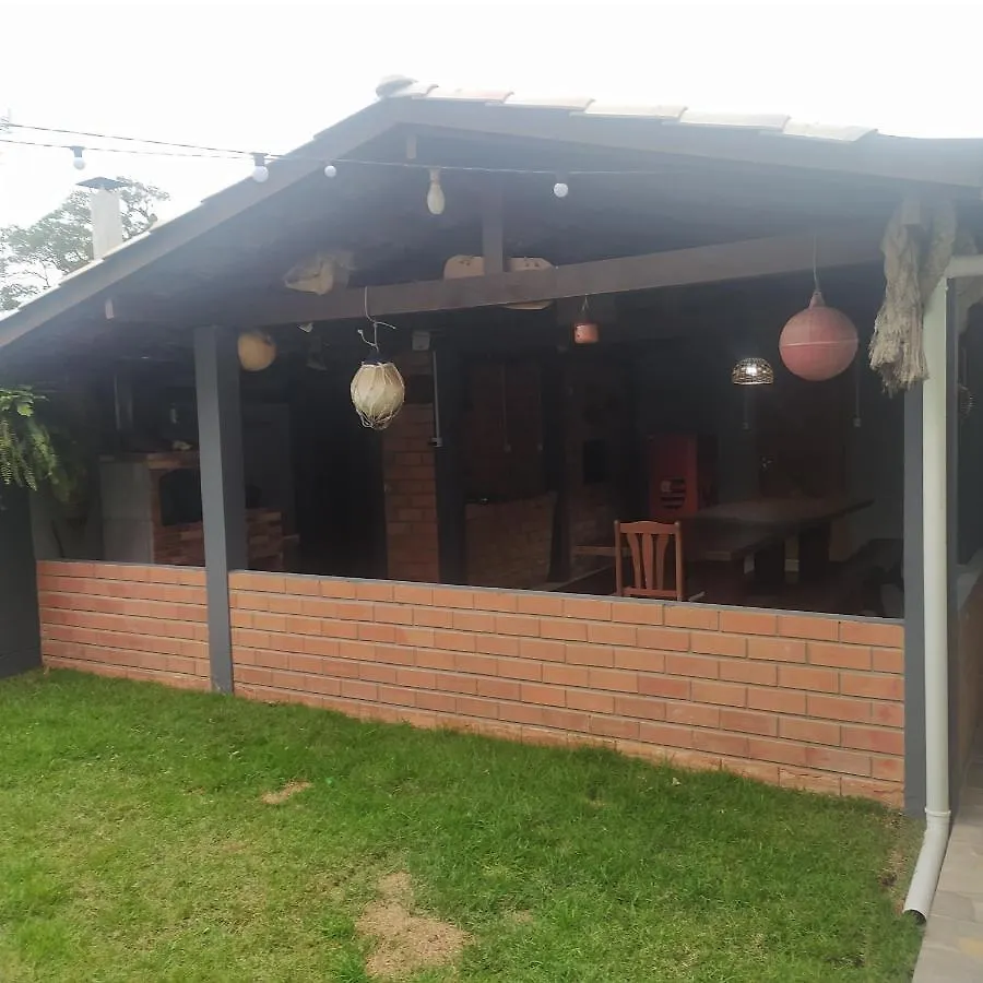 Hospedagem Tijolu, apartamento próximo a praia. Penha   Penha (Santa Catarina)