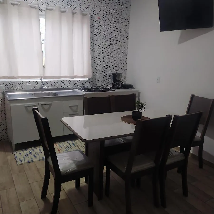 Hospedagem Tijolu, apartamento próximo a praia. Penha